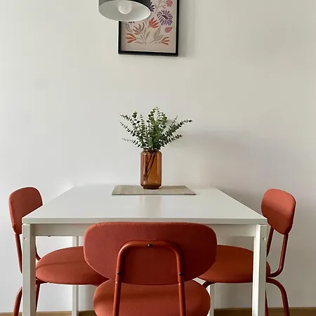 Apartment Nook I Airport