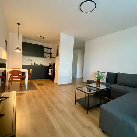 Apartment Nook I Airport *