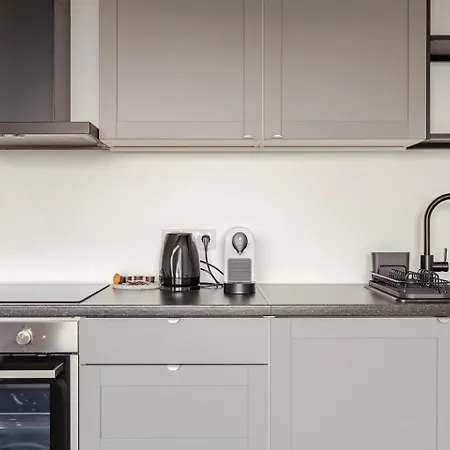 Lägenhet Nook I Airport *