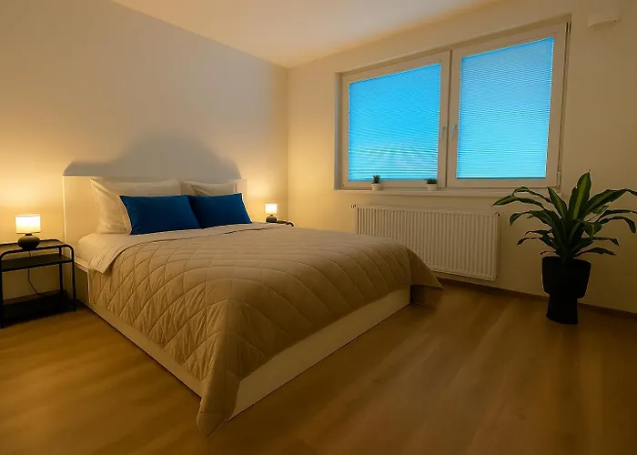 Nook I Airport Apartamento *