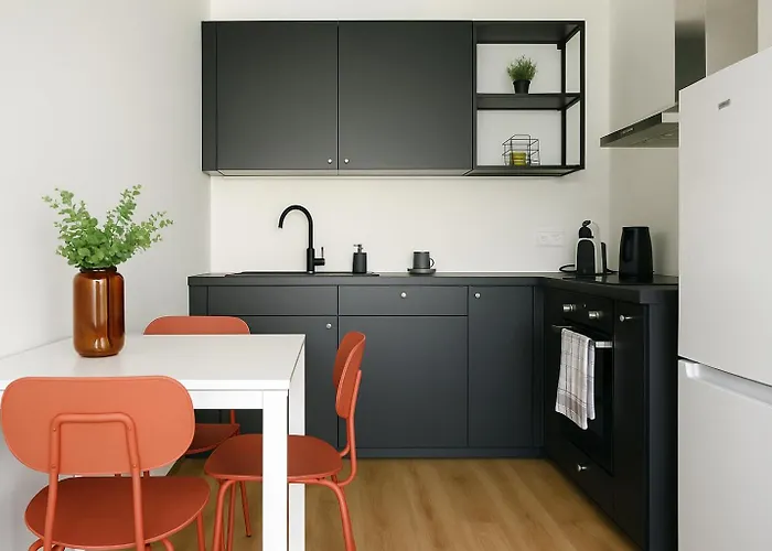 Nook I Airport Apartamento