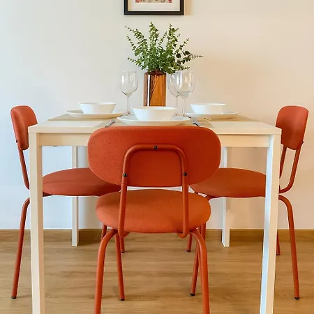 Nook I Airport Appartamento Bratislava