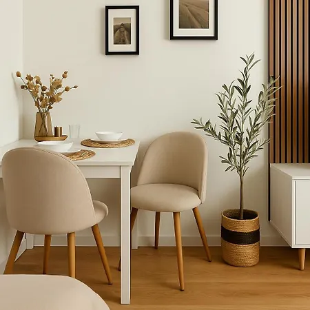 Nook I Airport Appartamento